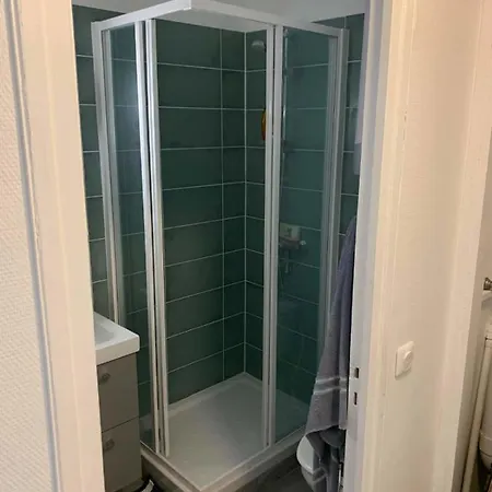 Nice Cosy Apt For 2 In Paris Paříž