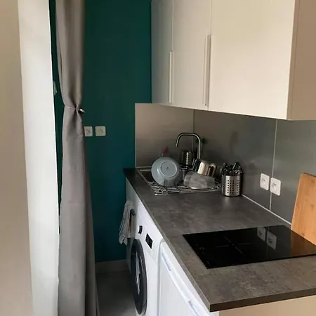 Nice Cosy Apt For 2 In Paris *